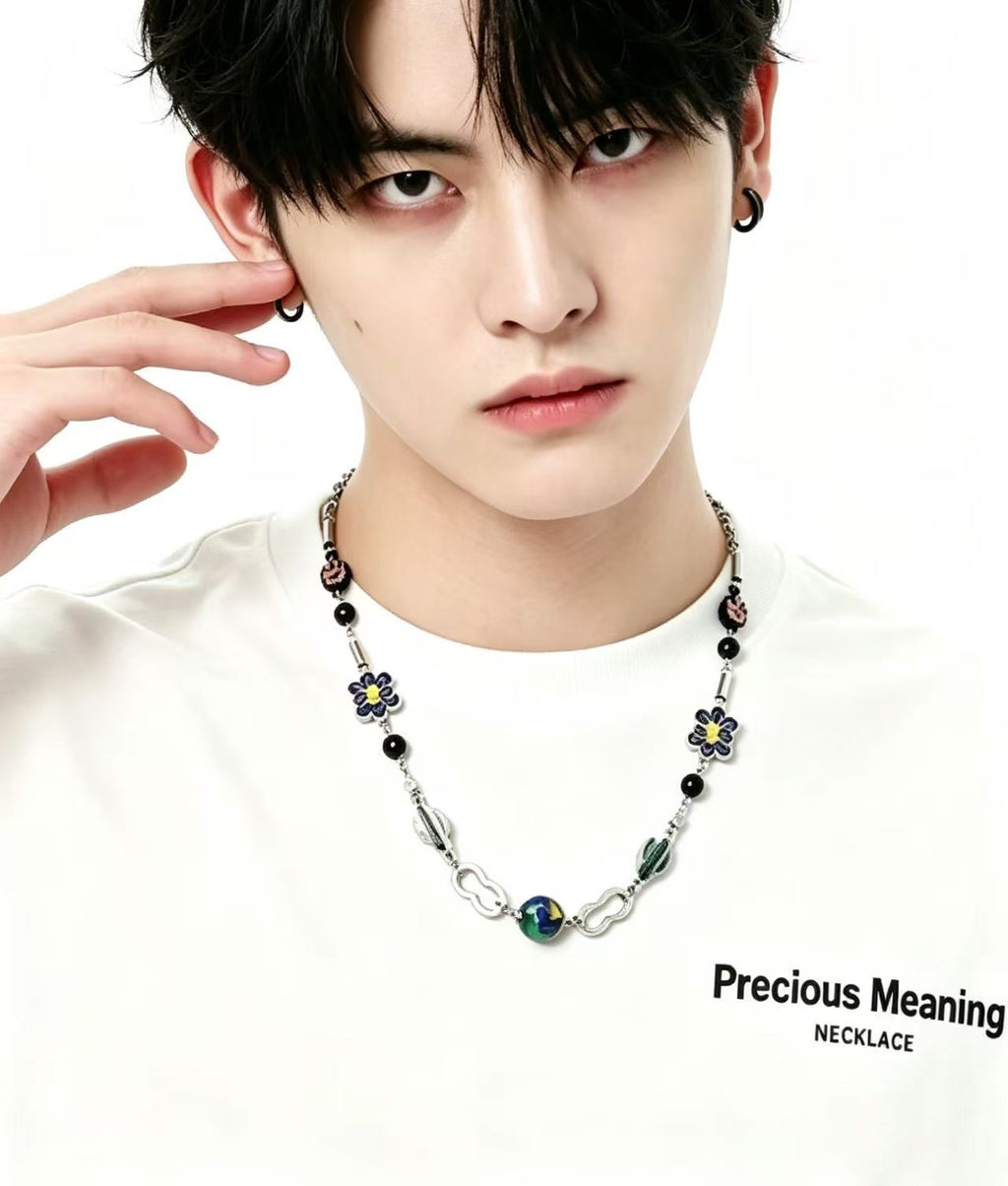 Exclusive, Niche Necklace for Men and Women: Trendy, High-End Men's Necklace—A Versatile Collarbone-Length Accessory
