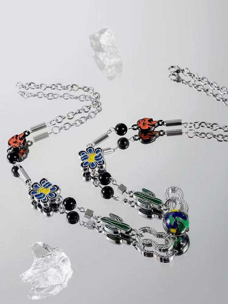 Exclusive, Niche Necklace for Men and Women: Trendy, High-End Men's Necklace—A Versatile Collarbone-Length Accessory