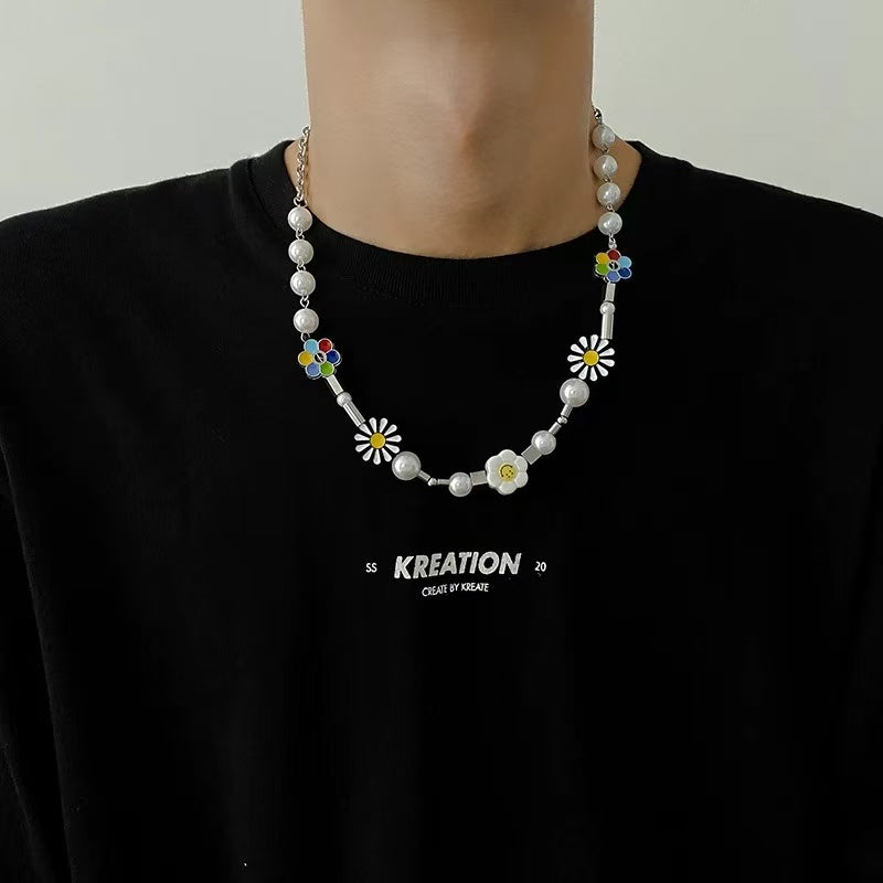European and American Anti-War Smile, Sunflower, Pearl, and Daisy Patchwork Necklace—Trendy, Hip-Hop, Niche, and Versatile Accessory for Men and Women